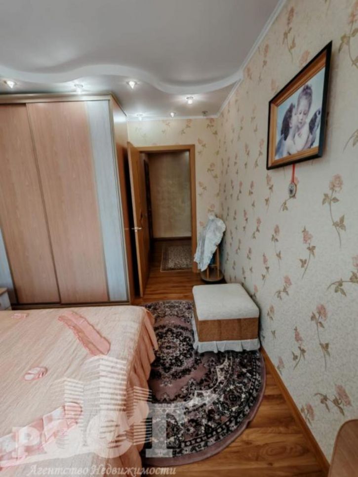 3-комн квартира Кирова, 148