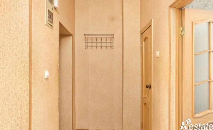 2-комн квартира улица Дзержинского, 20,  д. 20