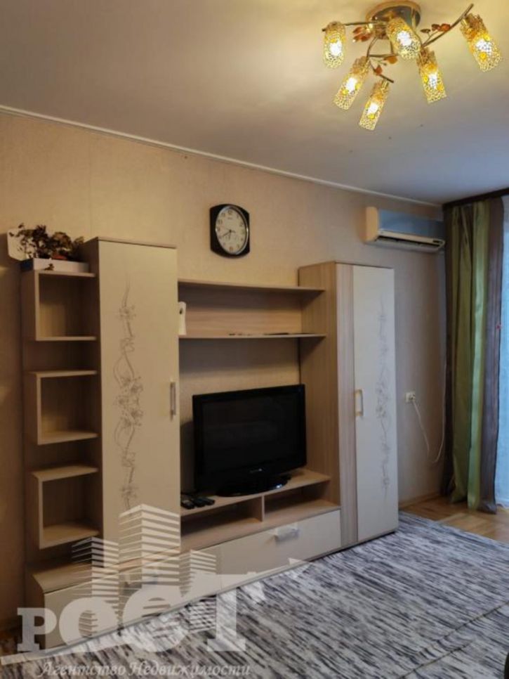 1-комн квартира Ватутина, 14