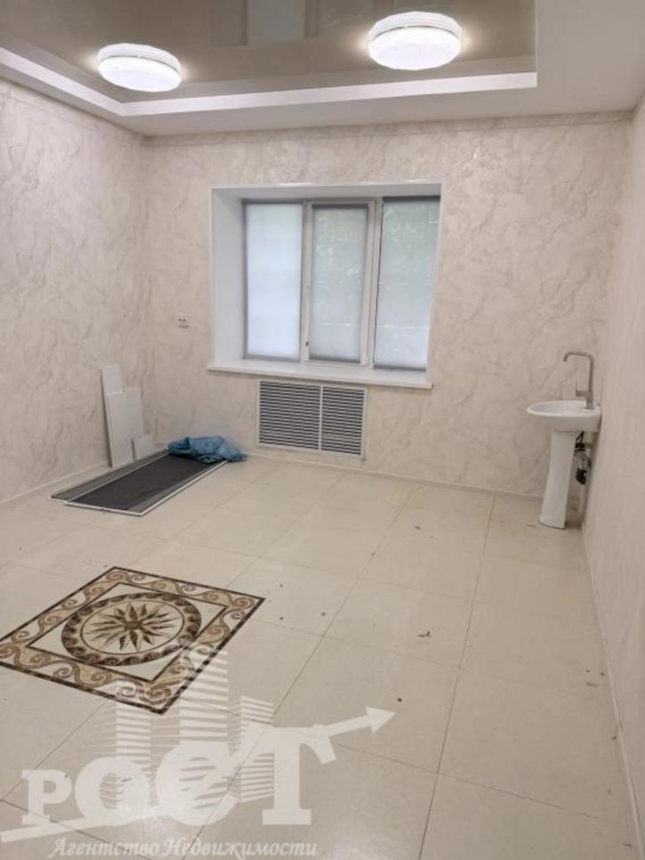 Офис Кирова, 83