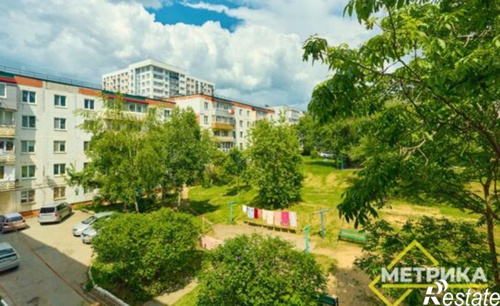 2-комн квартира улица Лазо, 40,  д. 40