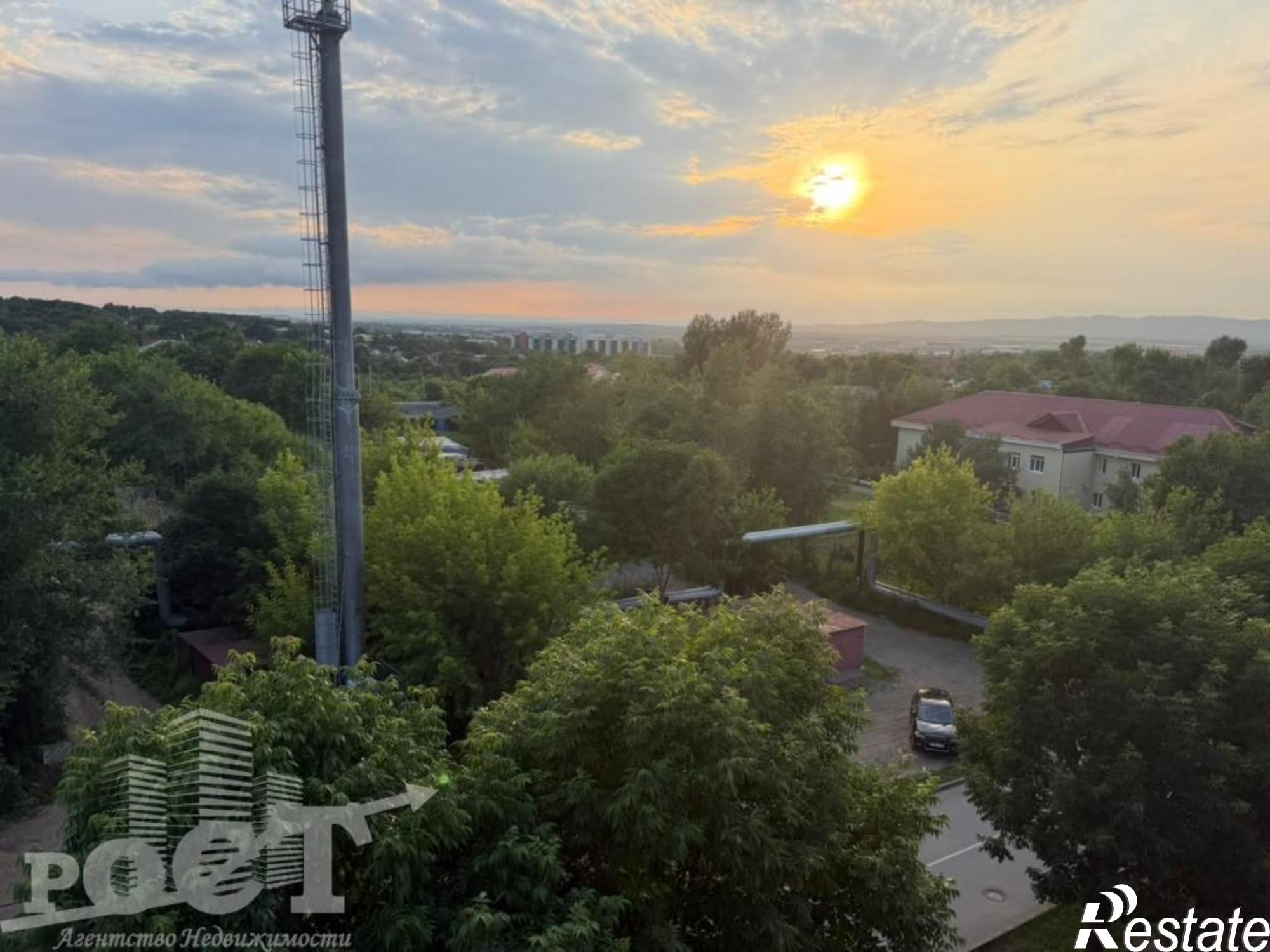 Сдать квартиру за 37 000 рублей на Херсонская, 1