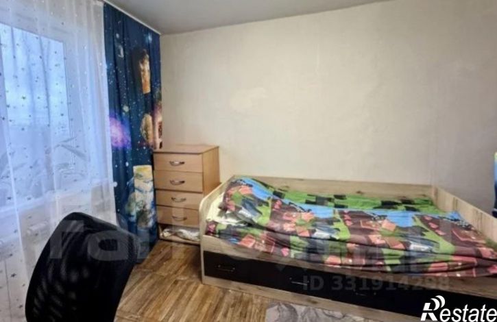 3-комн квартира ул Авиационная, 8,  д. 8