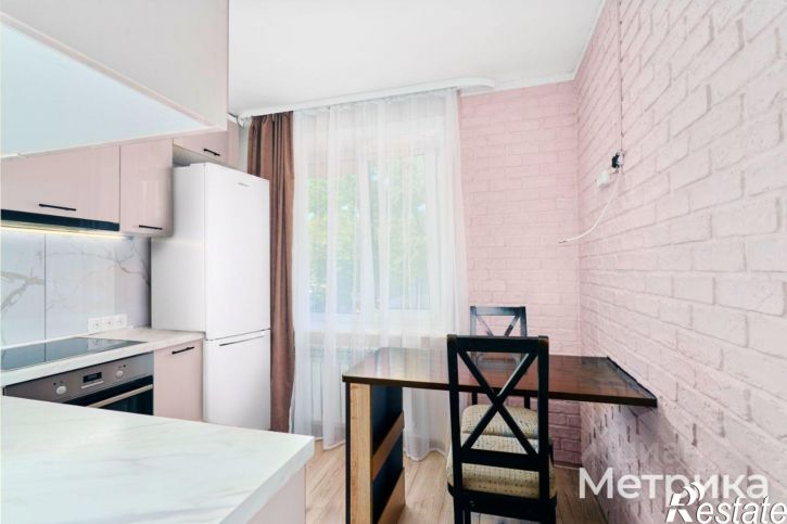 1-комн квартира ул Авиационная, 10,  д. 10