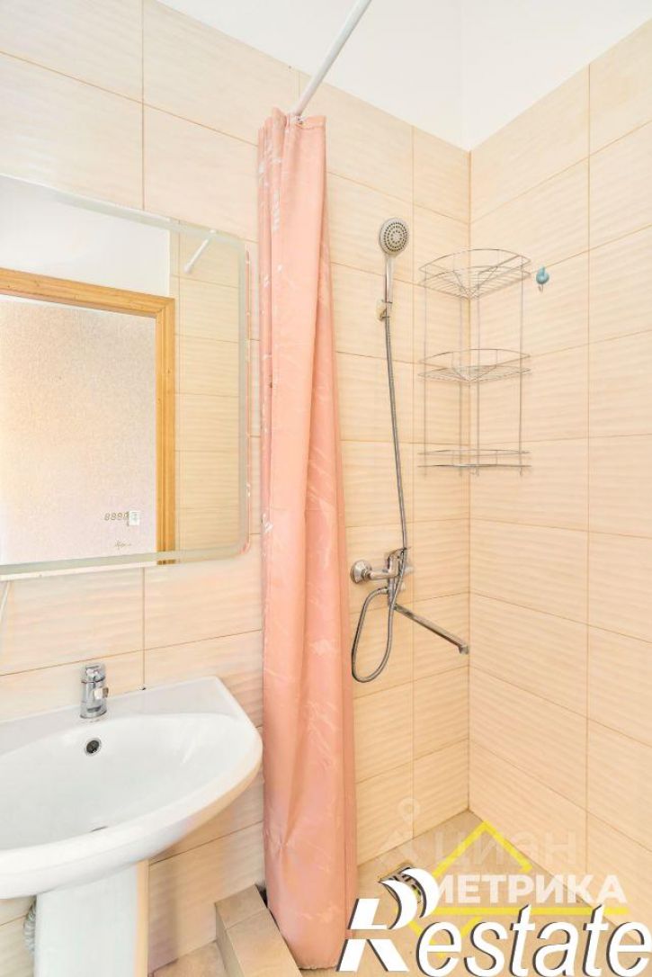 2-комн квартира улица Дзержинского, 20,  д. 20