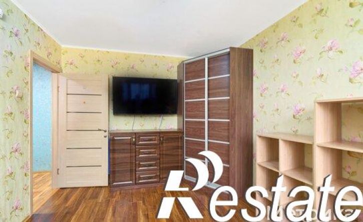2-комн квартира улица Кирова, 74/1,  д. 74/1